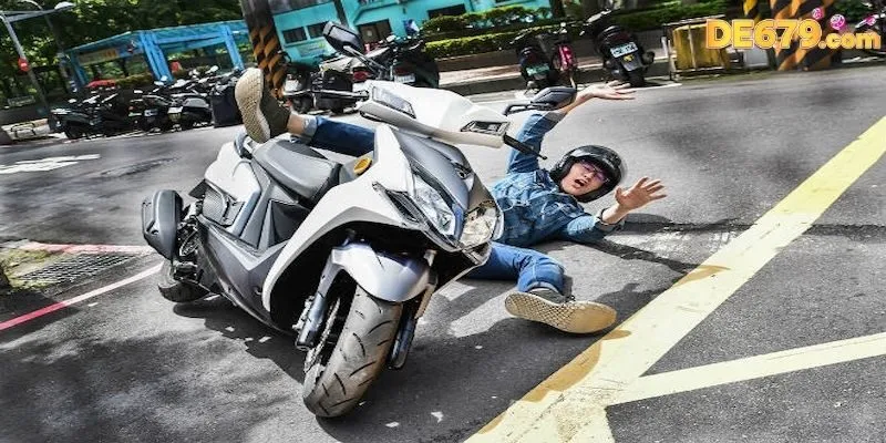 Nằm mơ thấy té xe do người yêu